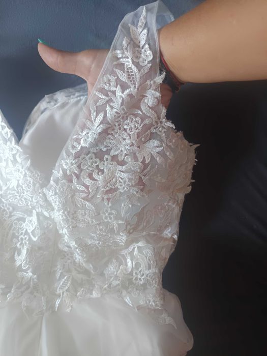 Чисто нова булченска рокля