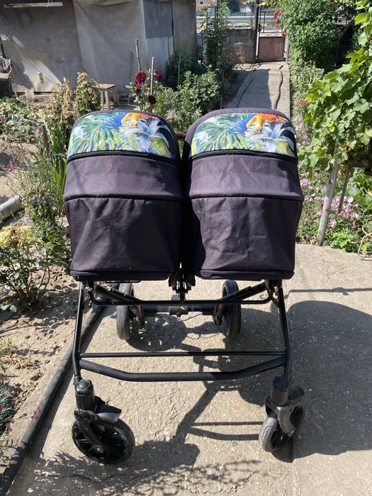 Бебешка количка за близнаци Dorjan