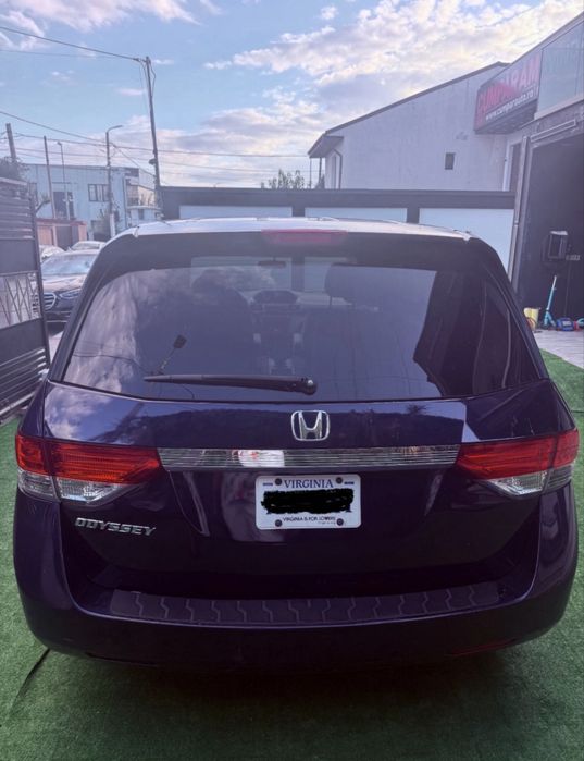 Honda Odyssey Facelift 3.5 V6 - 248 cp - 8 locuri - 2017 - 180.000 km /// Didi AUTO Showroom