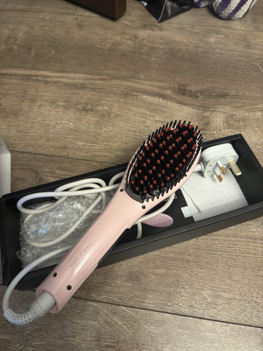 Расчёска-выпрямитель