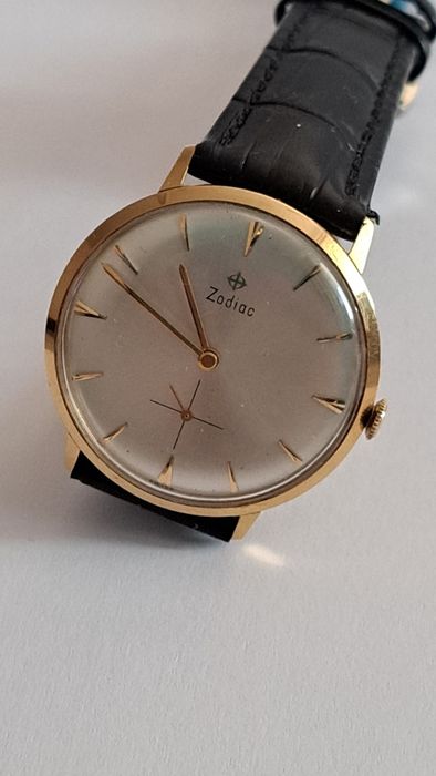 Ceas de Aur 18 K Zodiac