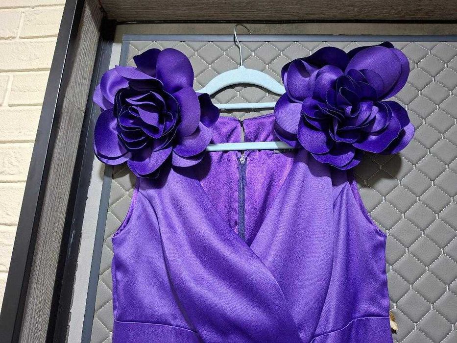 Rochie rafinată pentru evenimente speciale – șal inclus, mărimea 42