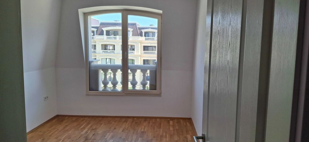 Продава се Двустаен апартамент в к.к. Св.Св. Константин и Елена - 70 кв.м за 2786 €/кв.м - Снимка #12