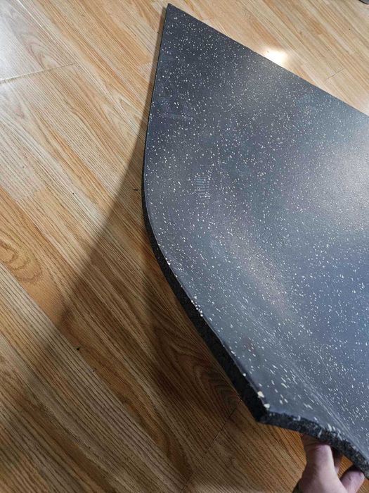 Гумена фитнес настилка - плочи 1 х 1 м., дебелина 1,5 см.