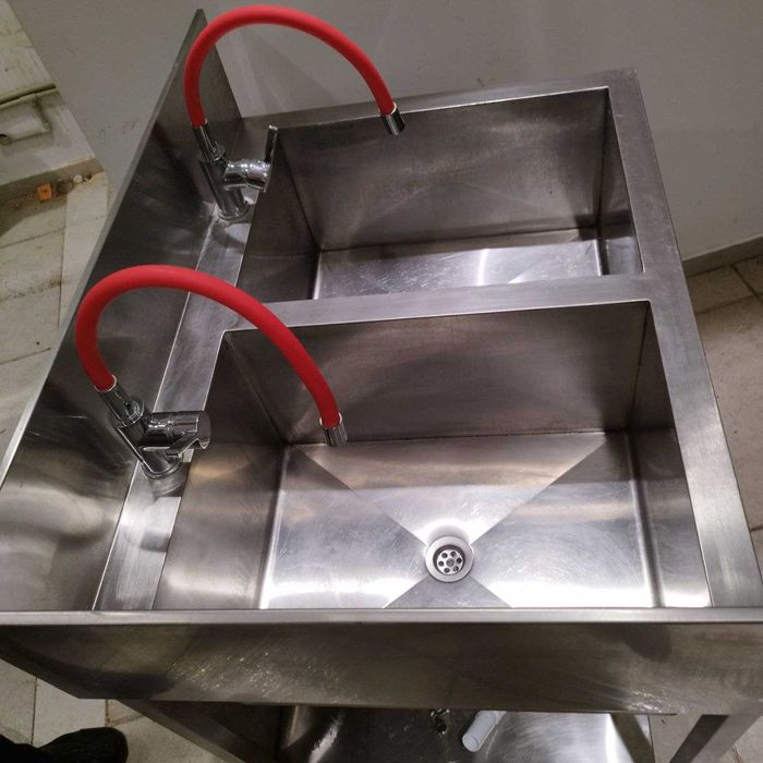 Професионална Кухненска мивка \ Стилаж