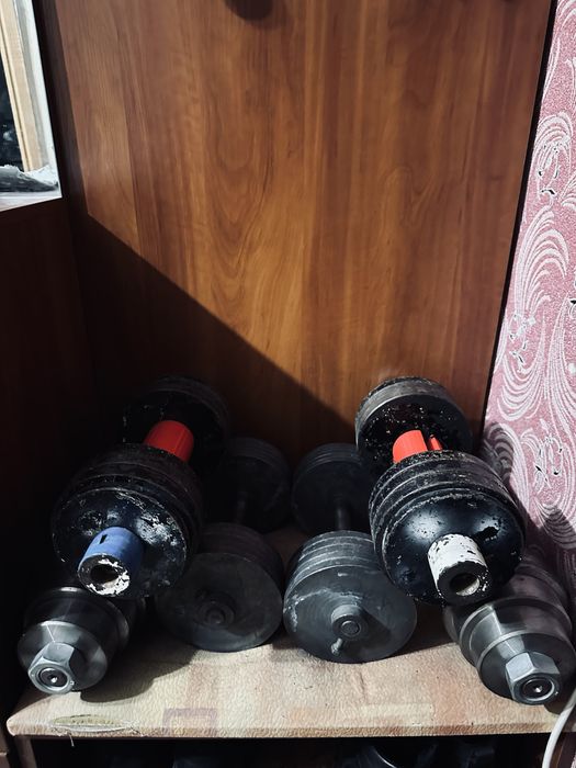 Продам Гантели / Штанги