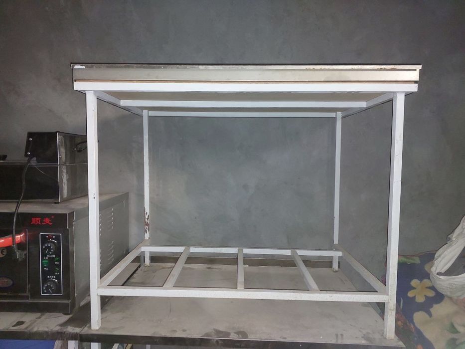 Стол стеллаж продается