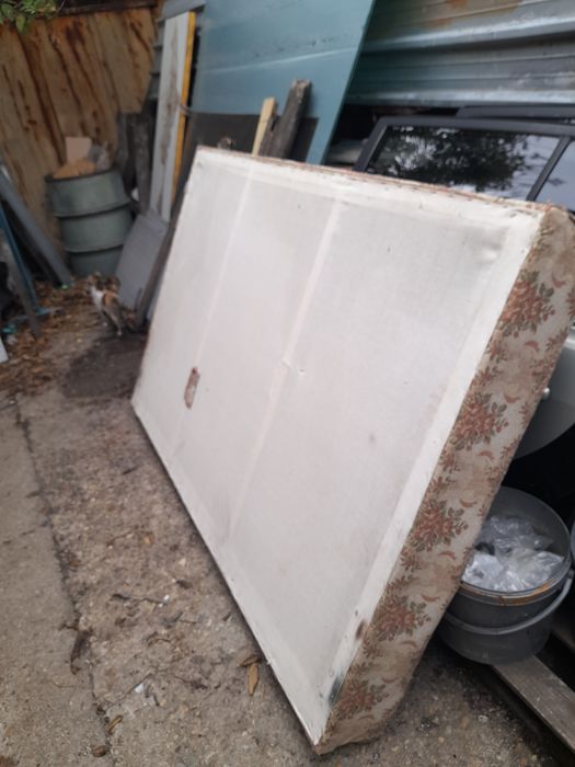 Матраци за спалня