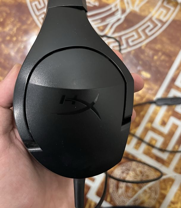 Продам игровые наушники HyperX