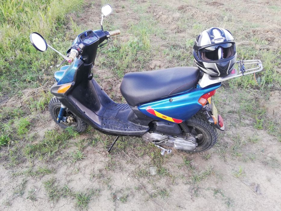 Scuter iamaha booster