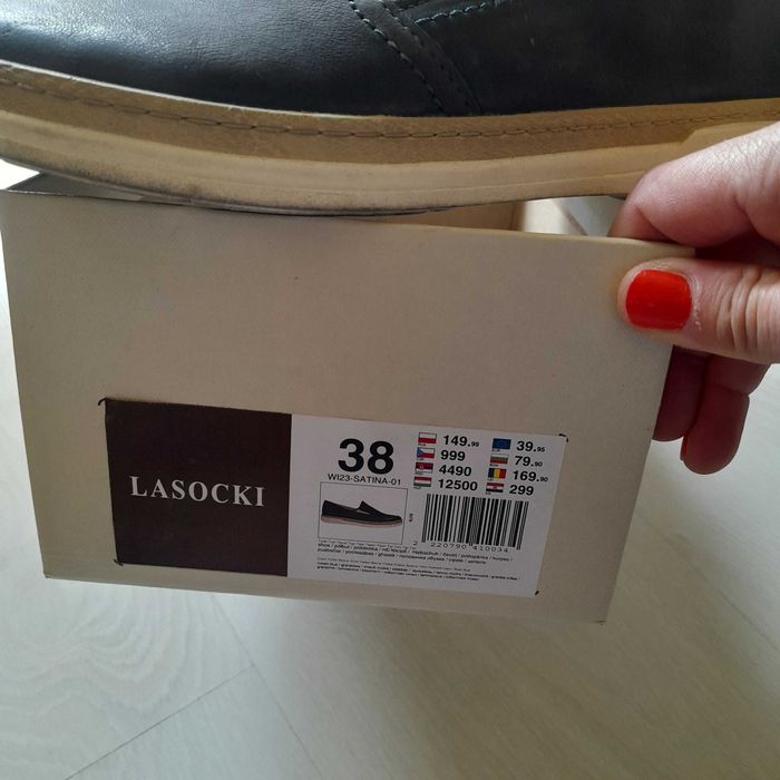 Дамски обувки естествена кожа