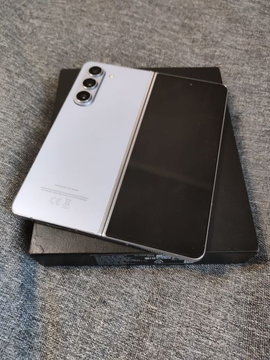 Samsung fold 5 12/256