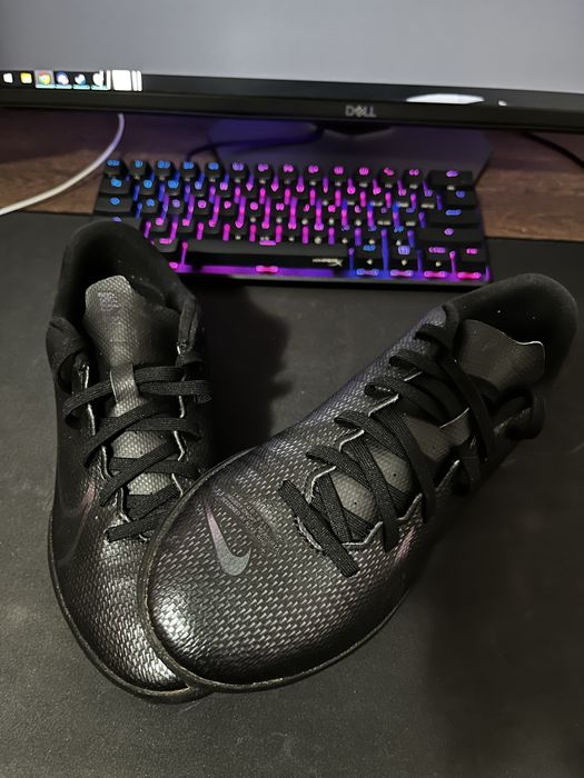 Ghete Fotbal Nike Mercurial - marimea 37,5