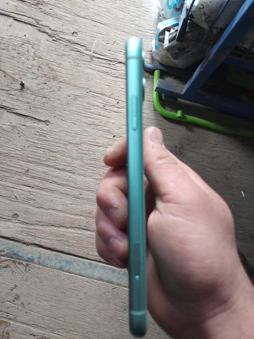 Айфон  11  128гб