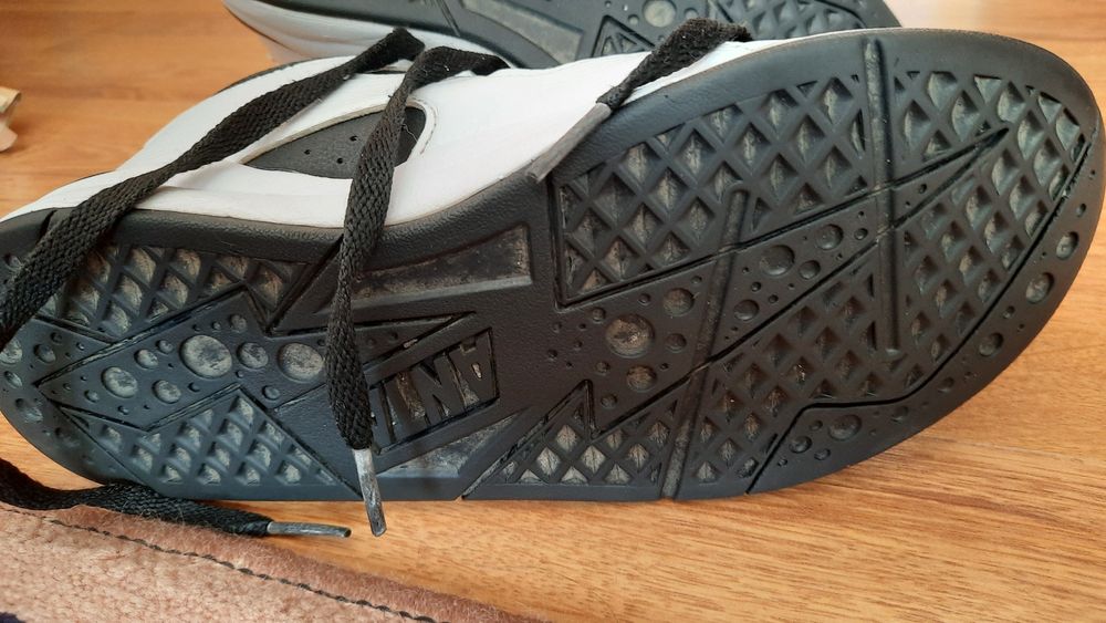 Маратонки Anta NBA