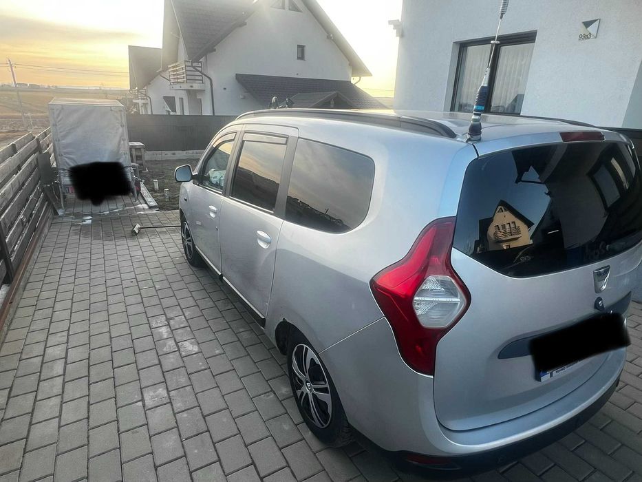 Dacia Lodgy 2013