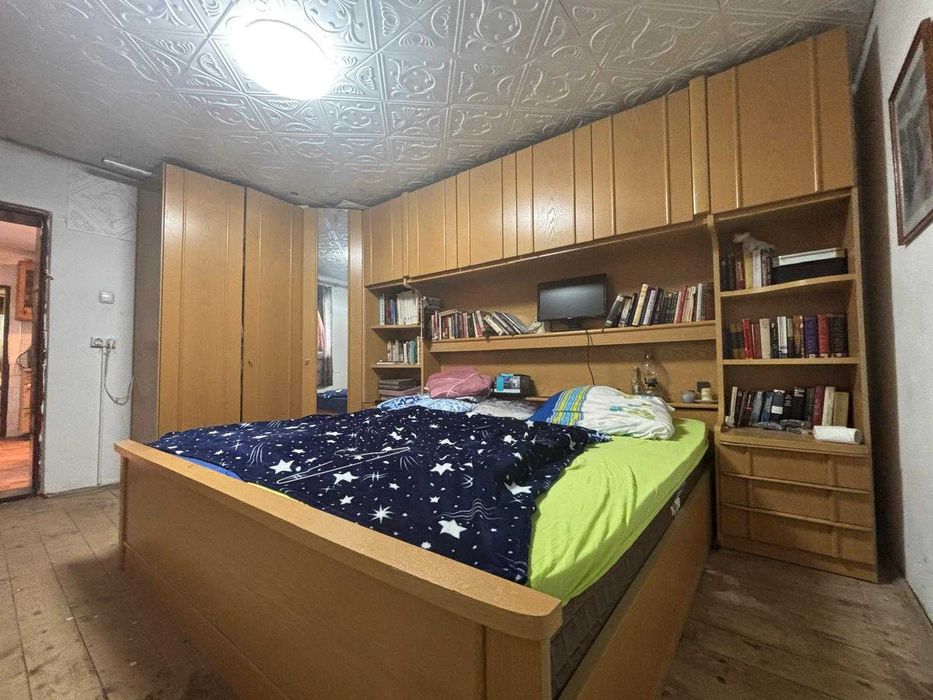 Casă + fermă 3221 mp | Zăvideni, Vâlcea | Recent renovat