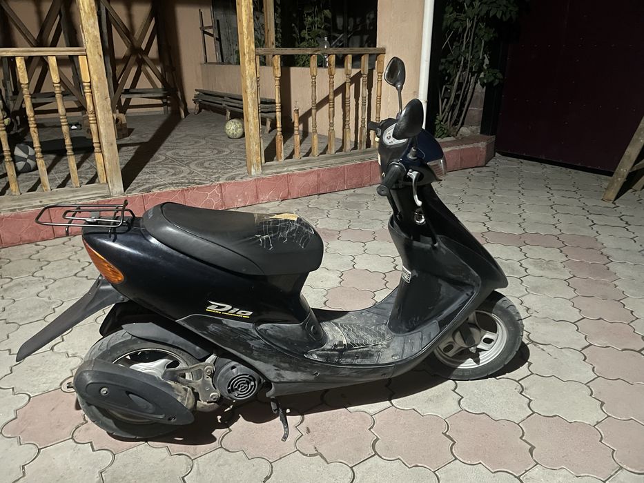 Honda dio AF34.