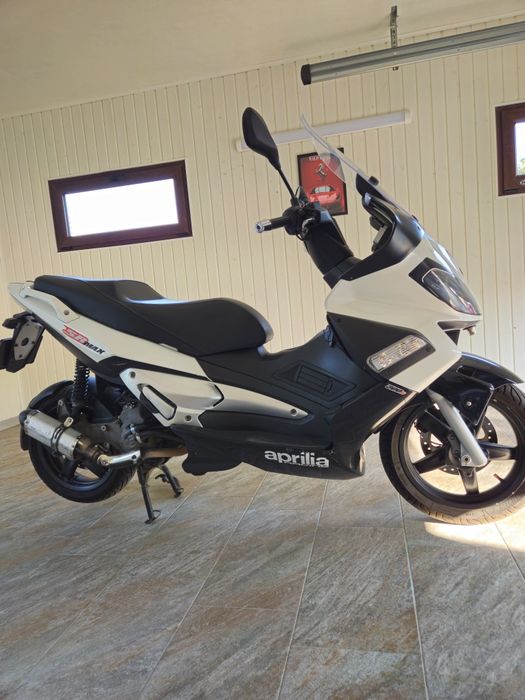 Aprilia SR max 300 Piaggio/Gilera