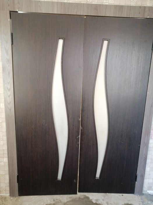 Продам межкомнатные дверь