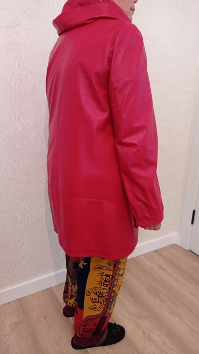 Продам Кожаную куртку Астана!!!