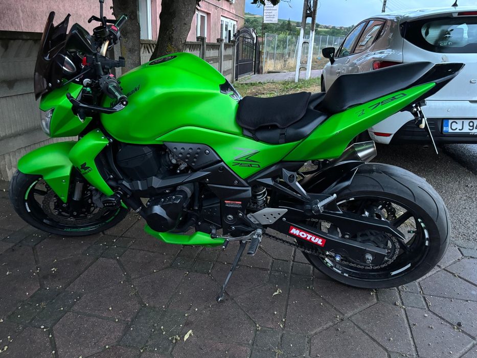 Kawasaki Z750L 2009