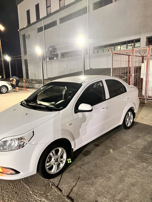 Nexia 3 2018 sotiladi