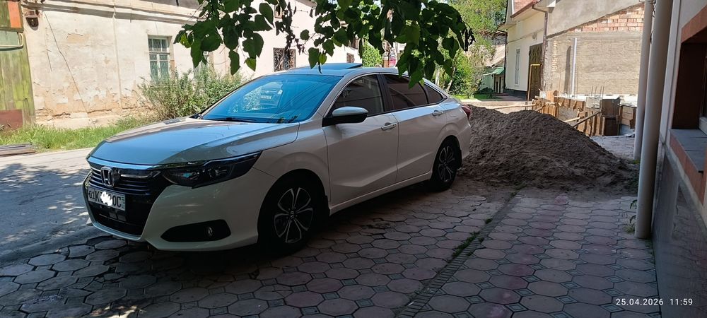 Продаю свой хона крайде год 2023