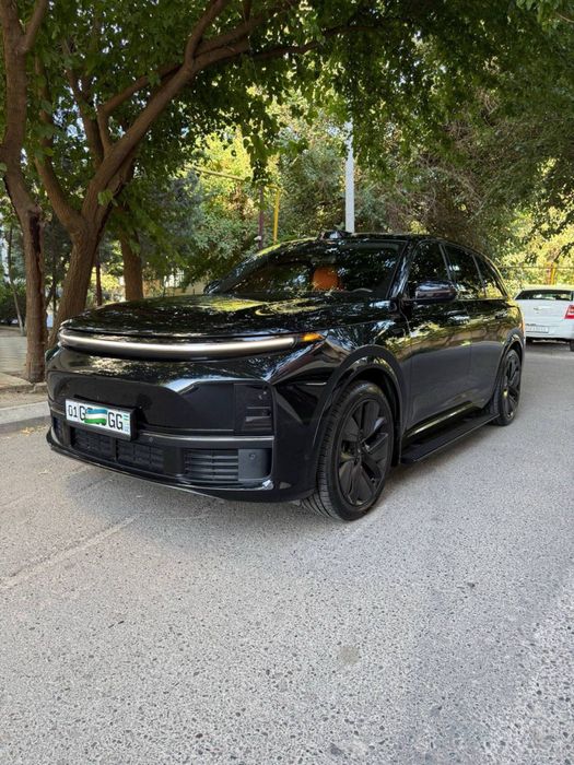 Lixiang L7 Ultra. 2024