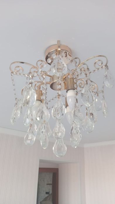 Люстра хрустальная