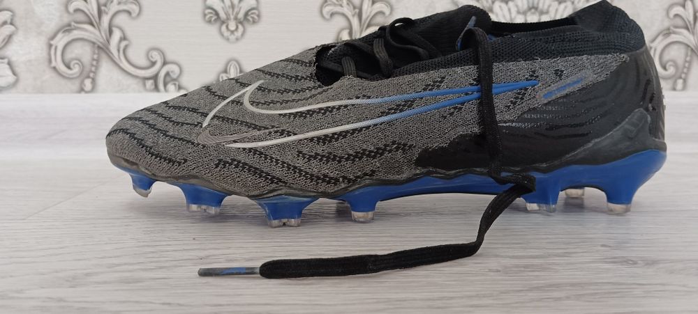 Бутсы сатылады! Обменде болады!