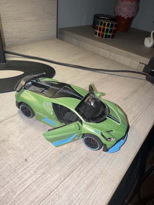 Метална детска количка buggati divo