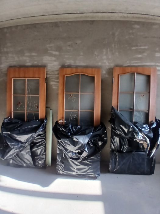 Меж комнатные двери б/у