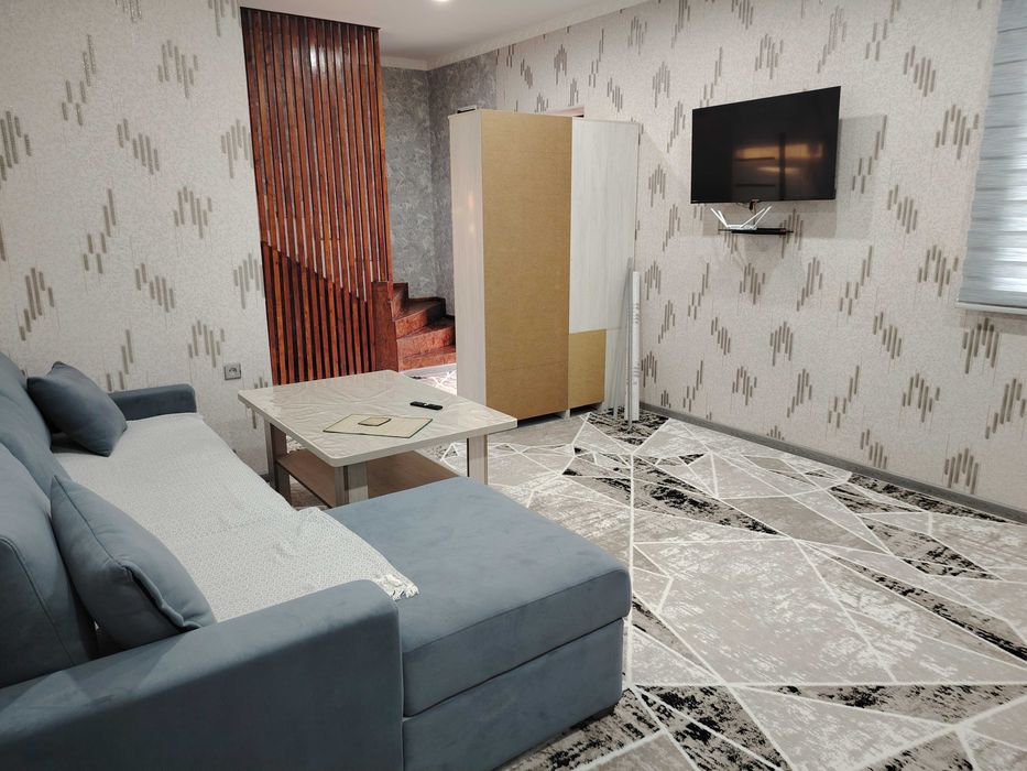 Сдаётся 2 этажный дом, без земли