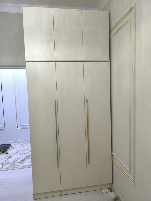 Shkaf sotiladi dastafka ustanovka bepul