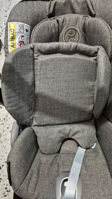 Cybex Cloud Z2 i-Size + база Base Z - стол за кола/ кош за новородено