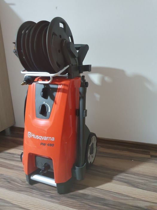 Vând Aparat de spalat cu presiune husvarna PW 490