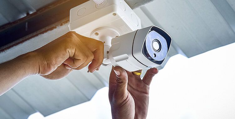 Montaj camere supraveghere