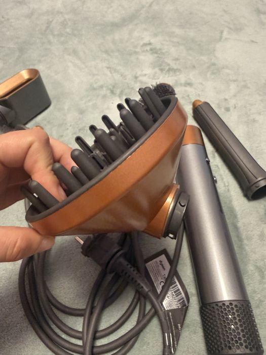 Dyson сешоар мулти