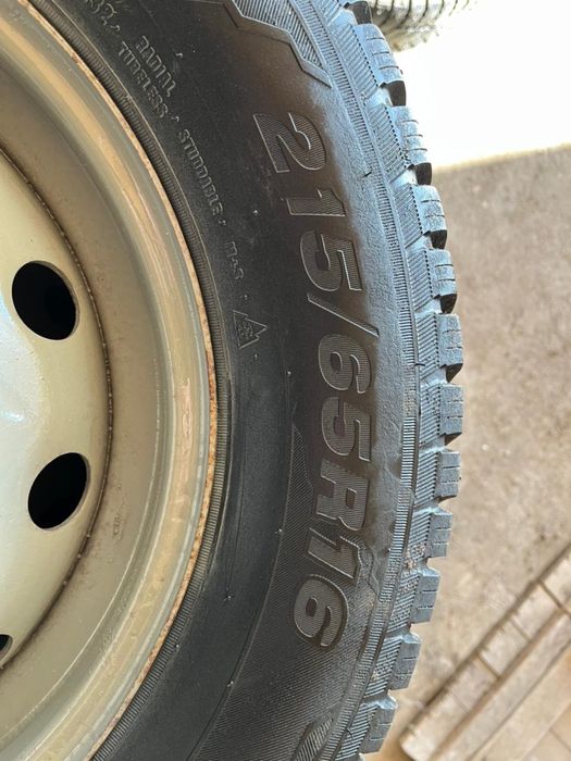 Шины зимние с дисками R16