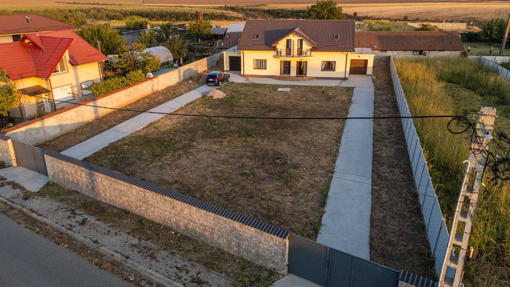 CASA DUPLEX P+M NOU • 2 Locuinte complete • 1.500 MP Teren