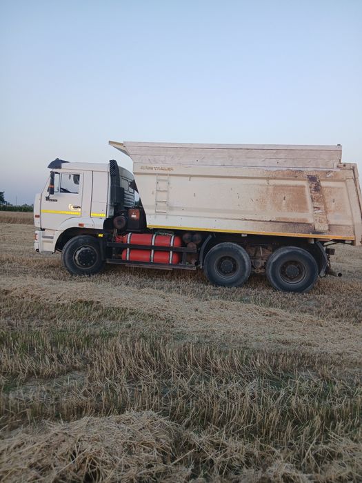 Kamaz 6520 sotiladi