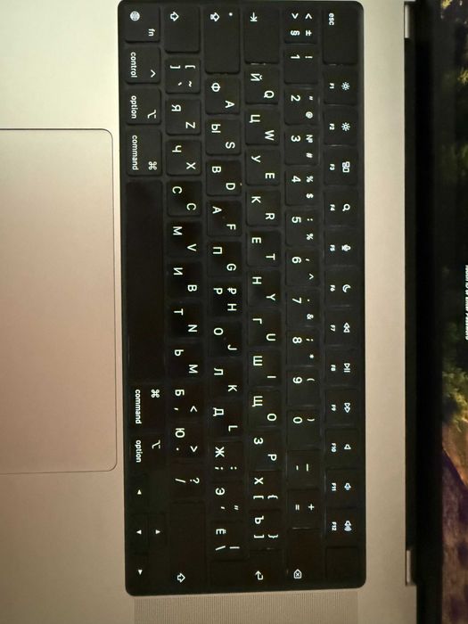 MacBook Pro 16” M1 Pro