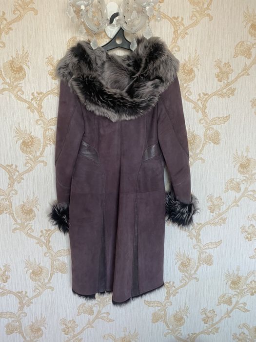 Продам женскую дубленку