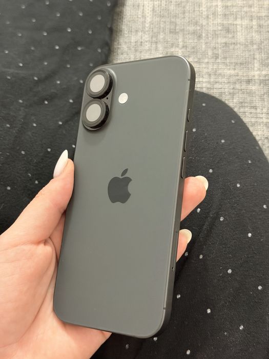 Продам iphone 17