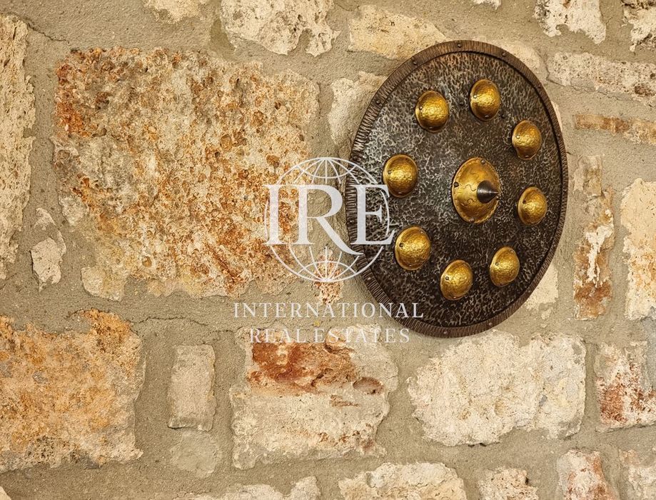 Забележителен имот в тоскански стил на брега на морето! Спираща дъха