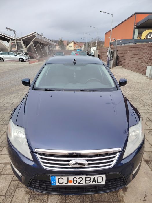 Vând Ford Mondeo mk4