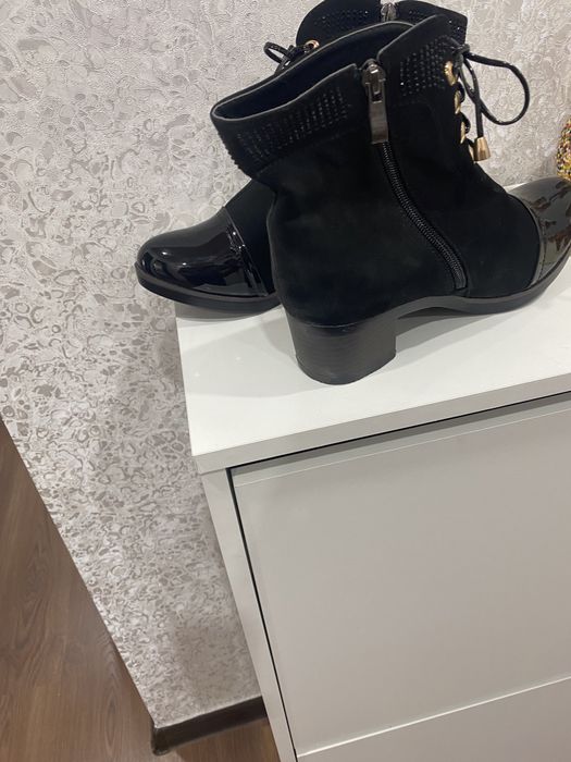 Полусапожки женские размер 39