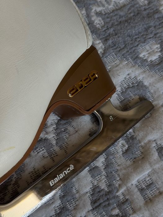 Коньки фигурные профессиональные Edea 215