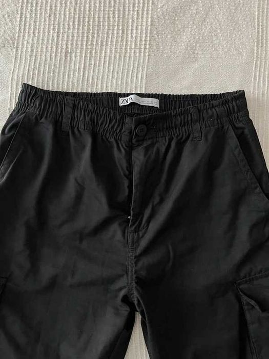 Pantaloni negri ZARA